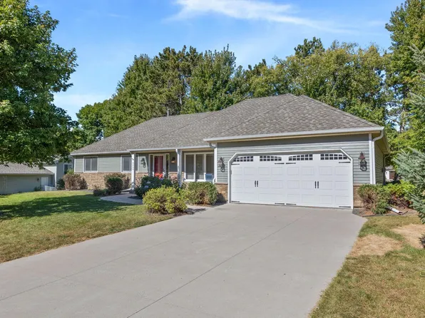 5400 Norwood Ln N, Plymouth, MN 55442
