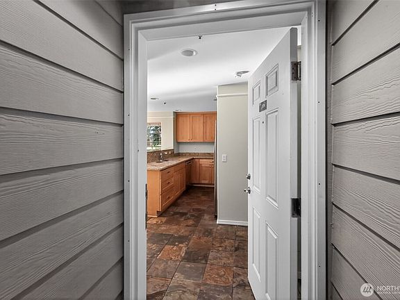 3rd image of 15345 Sunwood Blvd APT D104