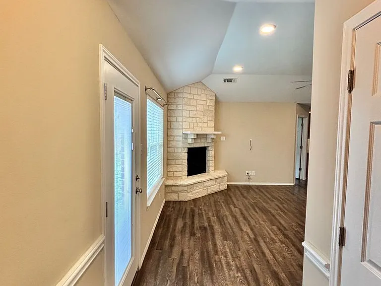 4245 Sedona Trl — Photo 5