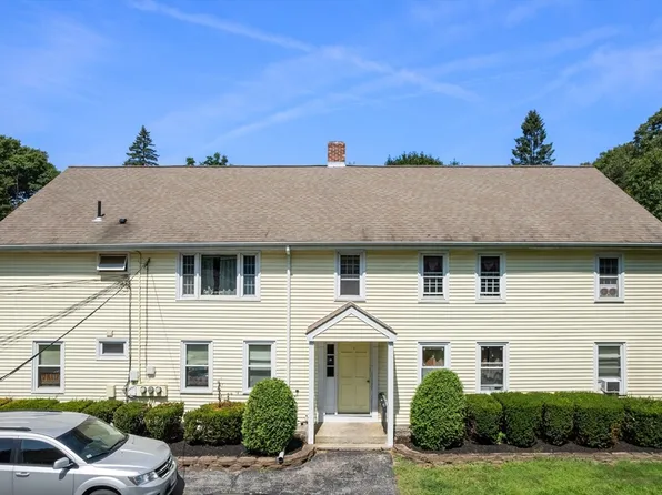 14 Link St, Bellingham, MA 02019