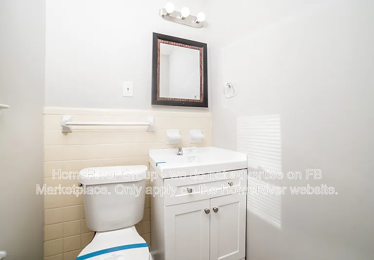 3175 Mayfair Dr — Photo 9