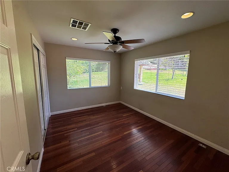 21015 Cantel Pl — Photo 16