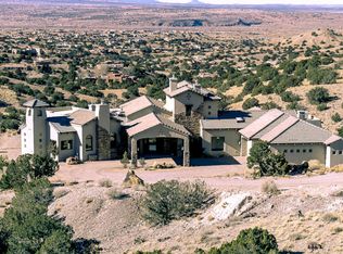 11 Los Lobos Ct, Placitas, NM 87043