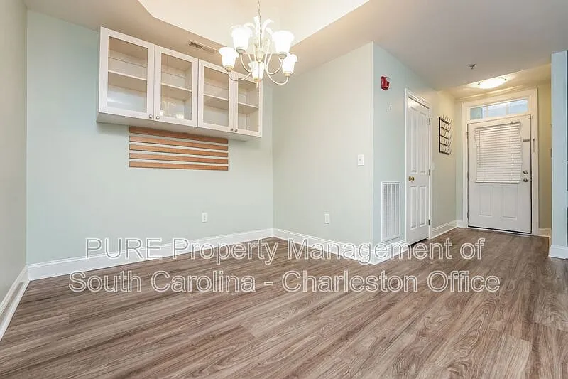 2 bed, 2.0 bath, 1000 sqft, $2,149 — Photo 4