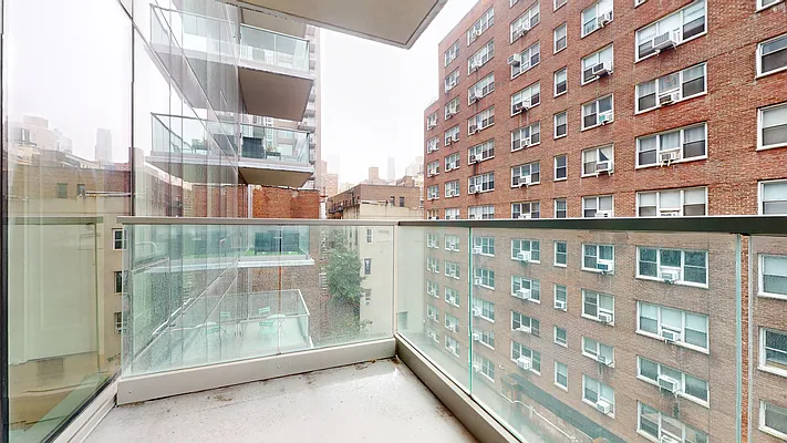 Rented by Bond New York | media 2