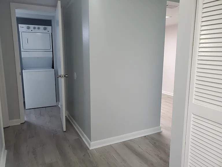 600 Bahia Cir #A — Photo 2