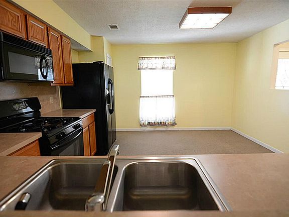 4th image of 16306 Cypress Valley Dr