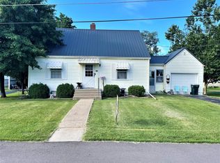 809 Knappenberger Ave, Brunswick, MO 65236