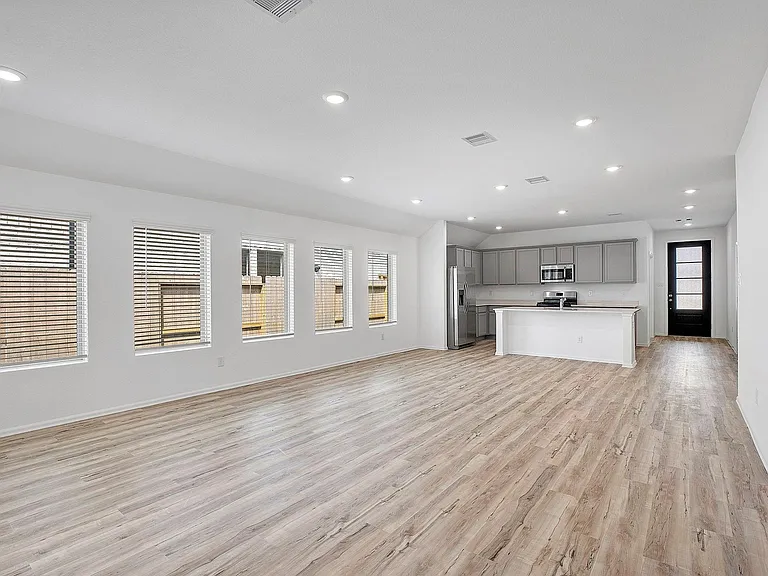 31546 Beacon Cove Trl — Photo 14