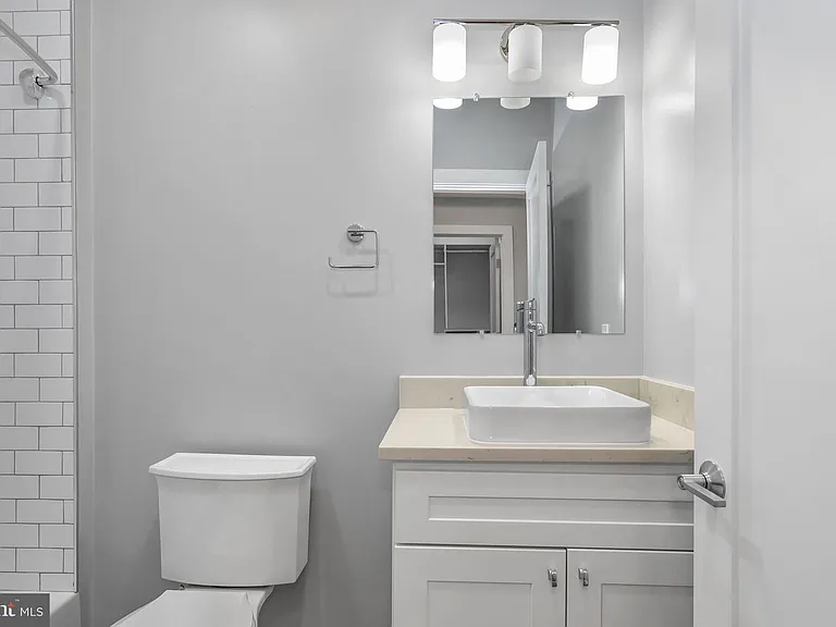 1310 Riggs St NW — Photo 38