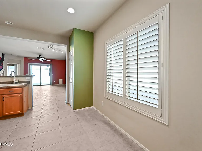 26182 W Tonto Ln — Photo 13