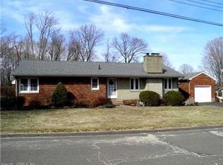 28 Durwin St, Middletown, CT 06457