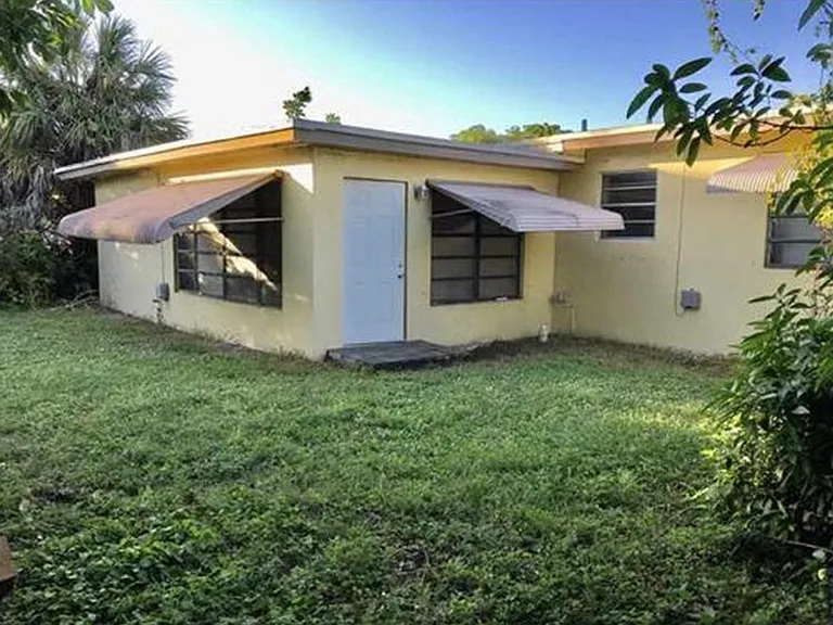 930 NW 19th Ave — Photo 9