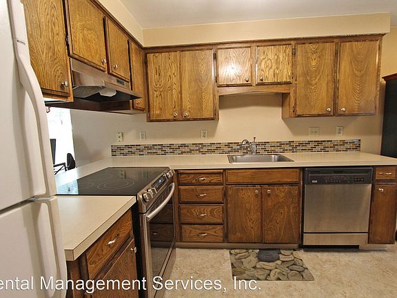 3rd image of 10645 SW Garden Park Pl APT B