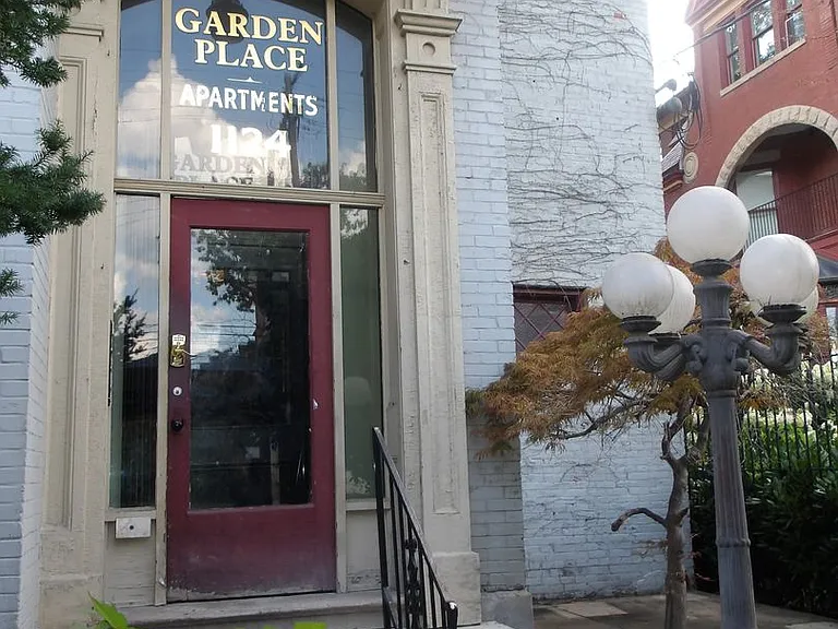 1124 S. 3rd St — Photo 2