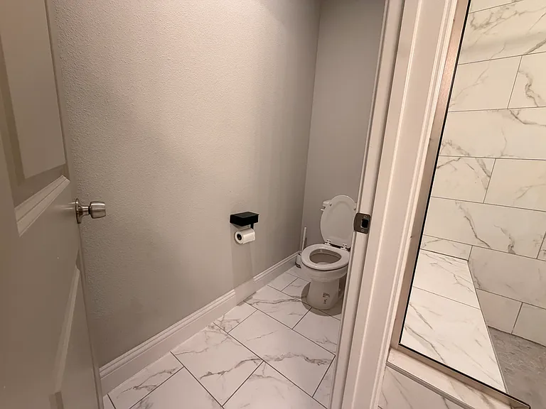 2914 Alaska Ave — Photo 8