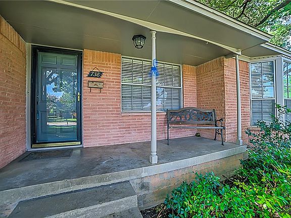 3rd image of 738 James Dr