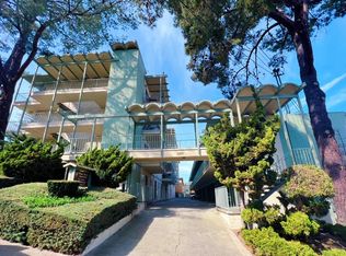 Village Court, Belmont, CA 94002