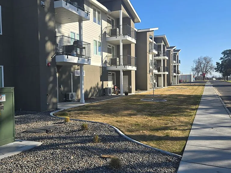 405 Willamette St — Photo 25