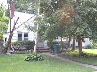2208 W Kellogg Ave, West Peoria, IL