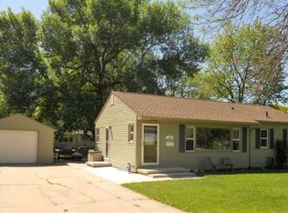 316 Gayle St, Waterloo, IA 50701