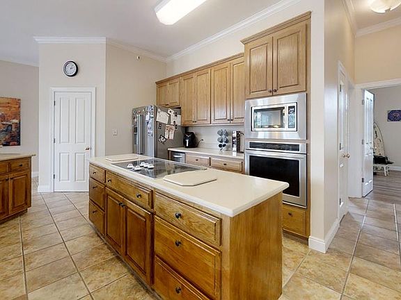 4th image of 212 Gautier Memorial Ln