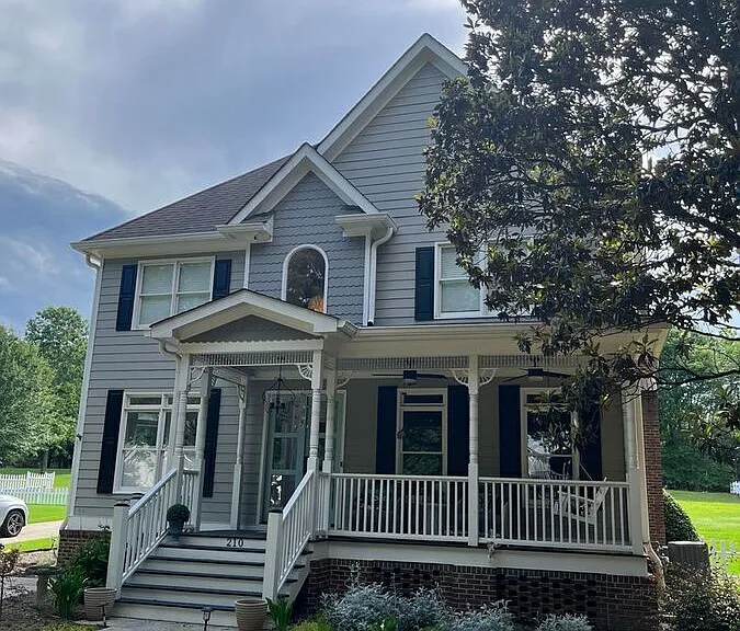 210 Mackenzie Ln — Photo 5