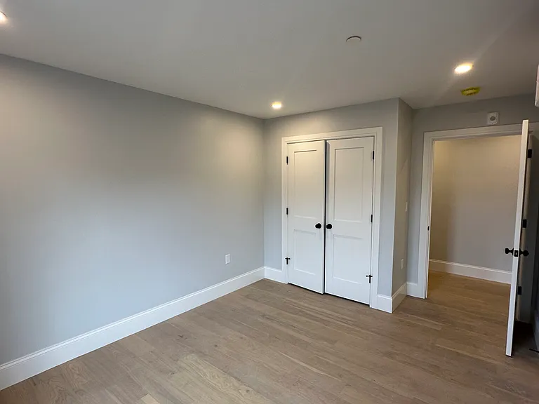 425 Market St #304 — Photo 11
