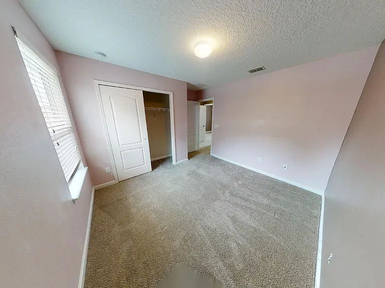 15695 Lexington Park Blvd — Photo 19