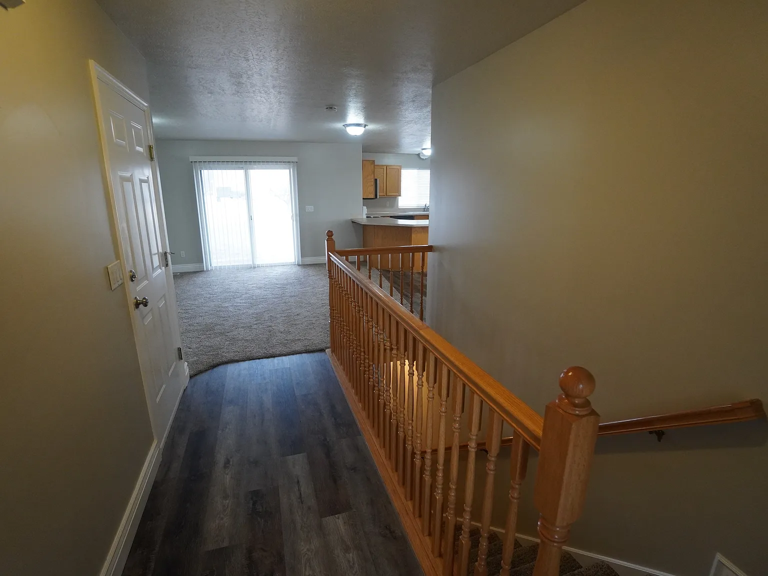 Great neighborhood in Kaysville at 2079 S 400 E — Photo 4