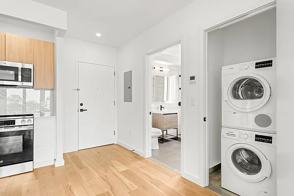 Rented by EXR | media 13