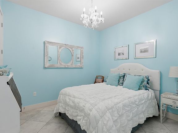 3rd image of 10327 Termini San Luis Pass Rd Unit 407