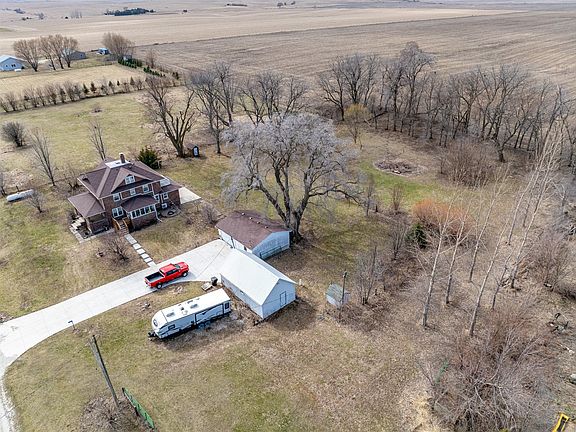 2nd image of 1337 Pitzer Rd