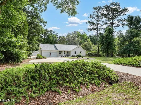 709 Sawgrass Road, Hampstead, NC 28443