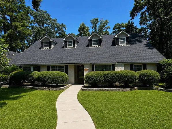 1431 Walnut Ln, Humble, TX 77339