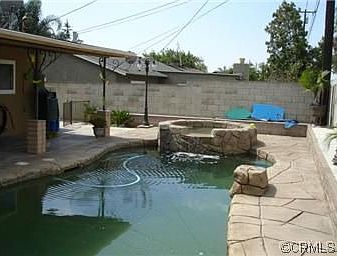 4th image of 1811 Amador Ave