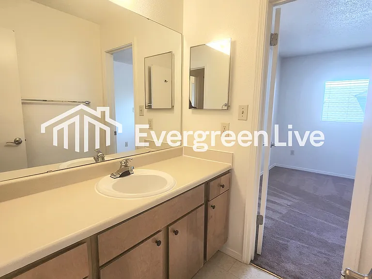 2144 Tesuque Ct — Photo 24