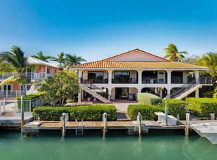 580 9th St, Key Colony Beach, FL 33051