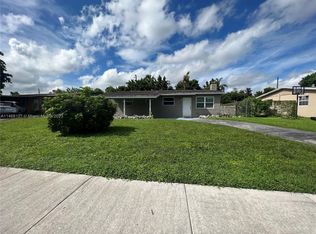 5911 NW 42nd Ter, North Lauderdale, FL 33319