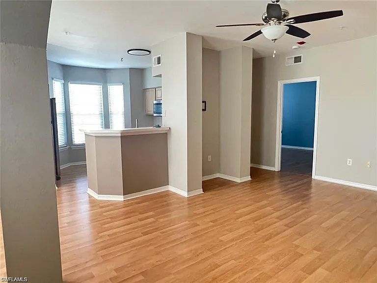 23520 Walden Center Dr #308 — Photo 10