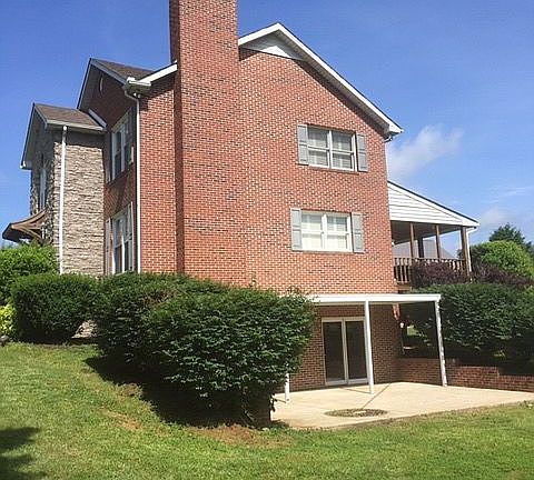 Walk out basement patio