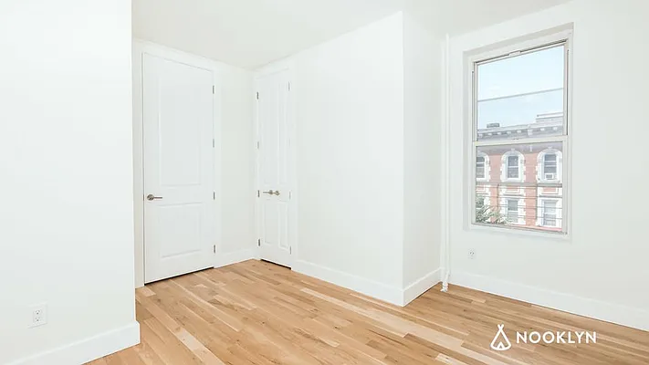 Rented by Nooklyn NYC LLC | media 12