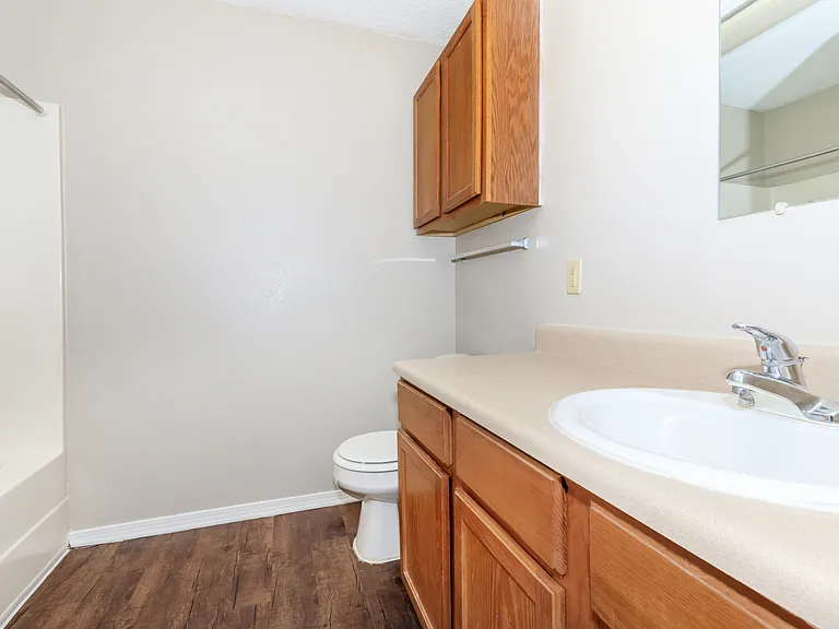 100 Chapelridge Dr — Photo 19
