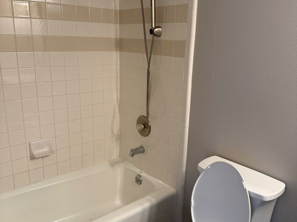 1227 Riverside Ave APT 60