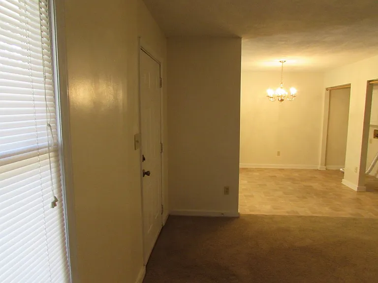 518 W Park Ave — Photo 7