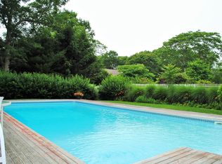 8 Warwick Rd, East Hampton, NY 11937