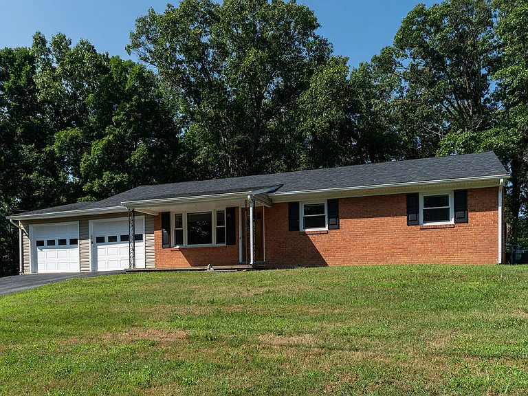 81 Sandy Ridge Rd — Photo 21