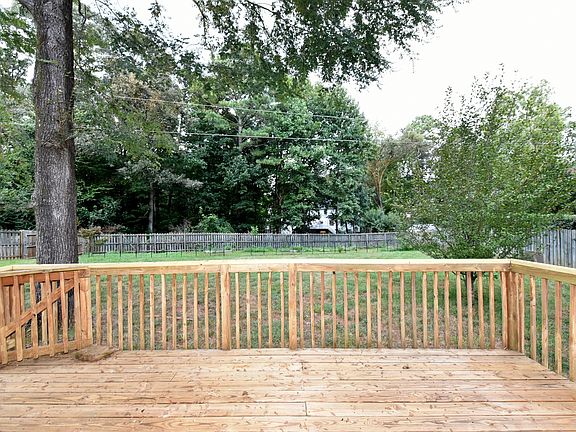 5th image of 1931 Sumter Ct
