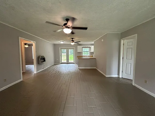 5536 Highway 182 E — Photo 4