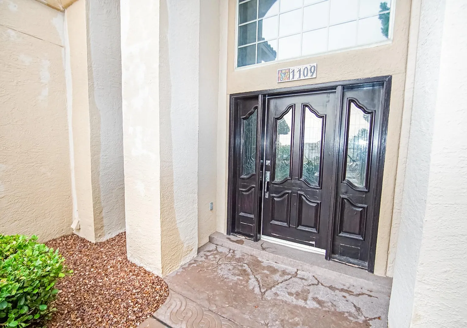 1109 Noble Ridge Way — Photo 3